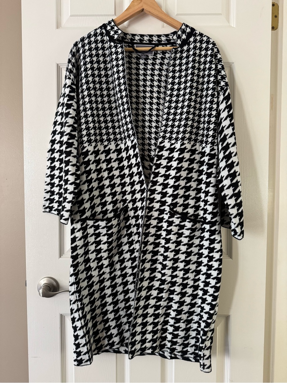 Guillaume Black & White Houndstooth Open Cardigan Size M Sophisticated Knit